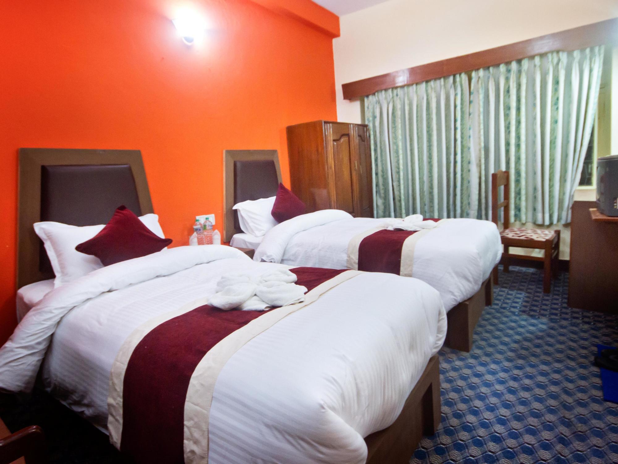Hotel Snowland Pokhara Dış mekan fotoğraf