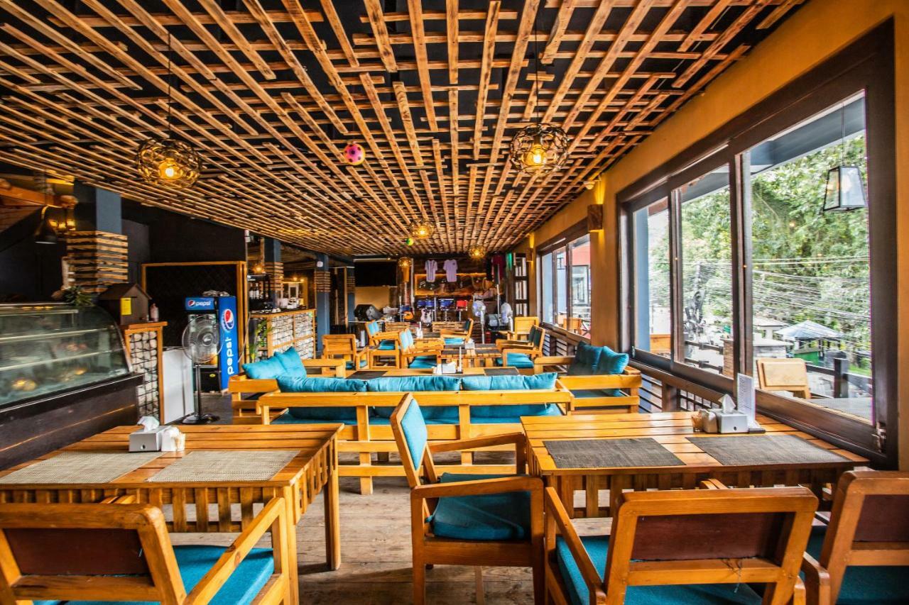 Hotel Snowland Pokhara Dış mekan fotoğraf