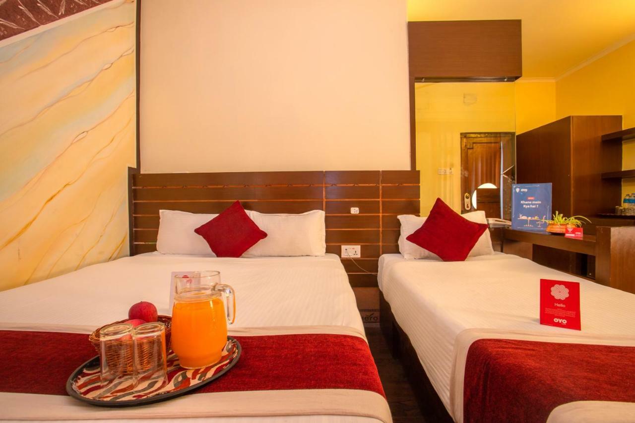 Hotel Snowland Pokhara Dış mekan fotoğraf